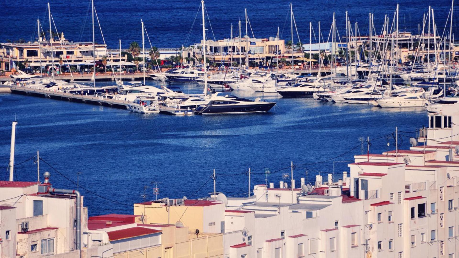 Buganvilla Premium And Mountain * Denia